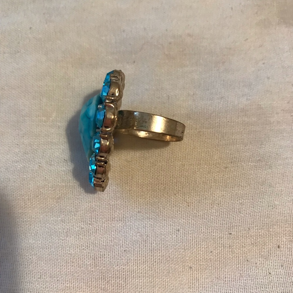 Ring - Picture 2 of 2